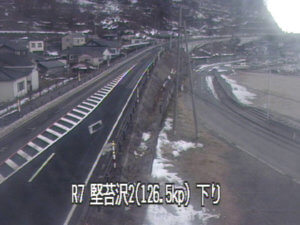 山形県鶴岡市 国道7号堅苔沢のライブカメラ