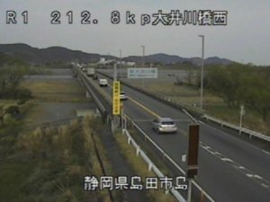 静岡県島田市 国道1号 大井川橋西のライブカメラ