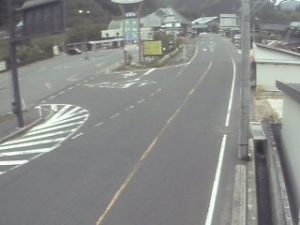 岡山県西粟倉村 国道373号 道の駅あわくらんど前のライブカメラ