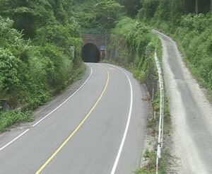 愛媛県久万高原町 国道380号 真弓トンネル(久万高原町)のライブカメラ