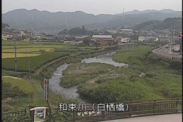 和束川 白栖橋のライブカメラ|京都府和束町のサムネイル