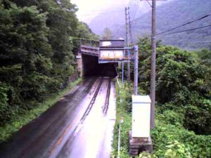 岐阜県白川村 国道156号 新平瀬トンネル 北のライブカメラ