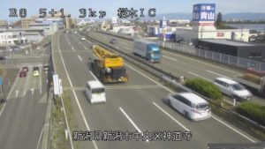 新潟県新潟市 国道8号 新潟市中央区桜木インターチェンジのライブカメラ
