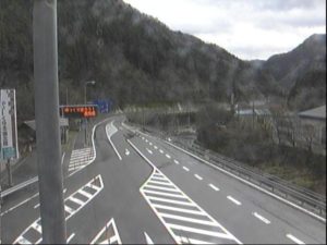 高知県いの町 国道194号 桑瀬 高知市方向のライブカメラ