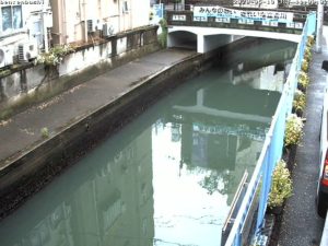 東京都品川区 立会川 弁天橋下流側のライブカメラ