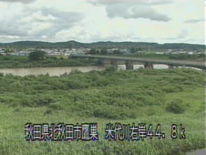 秋田県北秋田市 米代川 鷹巣水位観測所のライブカメラ