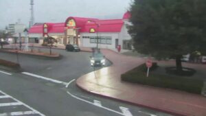 長野県飯田市 飯田駅前ロータリーのライブカメラ