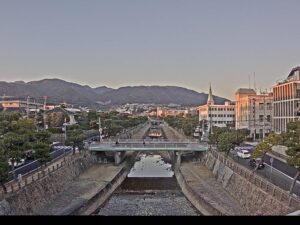 兵庫県芦屋市 芦屋川 公光橋のライブカメラ