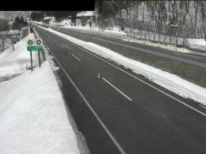 富山県南砺市 東海北陸自動車道 五箇山インターチェンジのライブカメラ