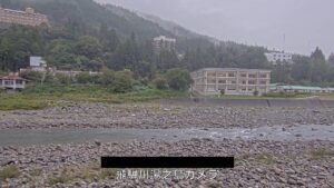 岐阜県下呂市 飛騨川 湯之島のライブカメラ