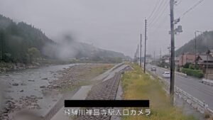 岐阜県下呂市 飛騨川 禅昌寺駅入口のライブカメラ