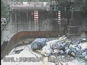 長野県飯島町 与田切川 県取水堰左岸のライブカメラ