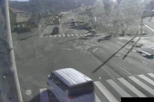 埼玉県横瀬町 国道299号 坂氷交差点のライブカメラ