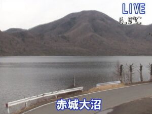 群馬県前橋市 赤城大沼と赤城山のライブカメラ