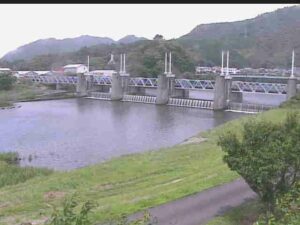 高知県宿毛市 松田川 河戸堰 左岸下流のライブカメラ