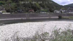 広島県広島市 太田川 長沢橋下流のライブカメラ