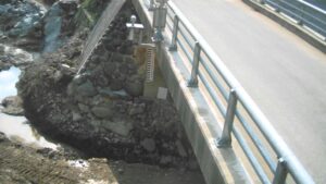 大分県日田市 鶴河内川 平寒水橋のライブカメラ