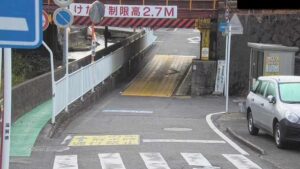 滋賀県守山市 滋賀県道157号 JR油池アンダーのライブカメラ