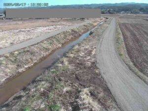 福島県伊達市 伝樋川 上大鳥橋のライブカメラ