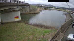 兵庫県新温泉町 味原川 味原川(旧)局のライブカメラ