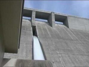 兵庫県上郡町 鞍居川 金出地ダム(下流)のライブカメラ