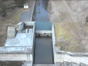 兵庫県上郡町 安室川 安室ダム(下流)のライブカメラ