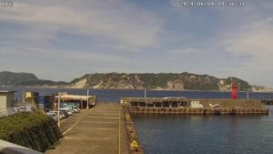 東京都新島村 野伏漁港のライブカメラ