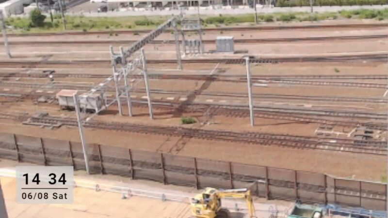 JR函館本線苗穂駅（本線）のライブカメラ|北海道札幌市のサムネイル
