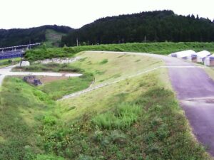 山形県戸沢村 最上川 皿島 (42.7k 右岸)のライブカメラ