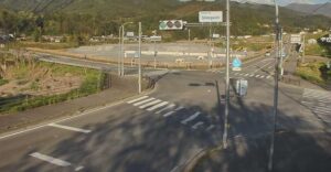 長野県駒ヶ根市 長野県道49号 新宮川岸交差点のライブカメラ
