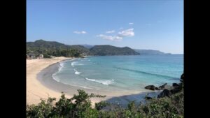 静岡県下田市 白浜マリーナより白浜大浜海水浴場のライブカメラ