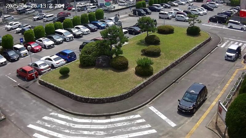 名古屋市中川区役所駐⾞場のライブカメラ|愛知県名古屋市のサムネイル