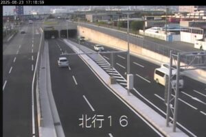 兵庫県神戸市 神戸港港島トンネルポートアイランド南側出入口のライブカメラ