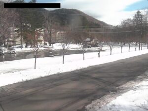 栃木県日光市 湯元本通り北駐車場のライブカメラ