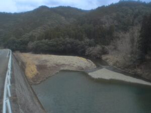 大分県佐伯市 久留須川 左岸1k000深瀬のライブカメラ